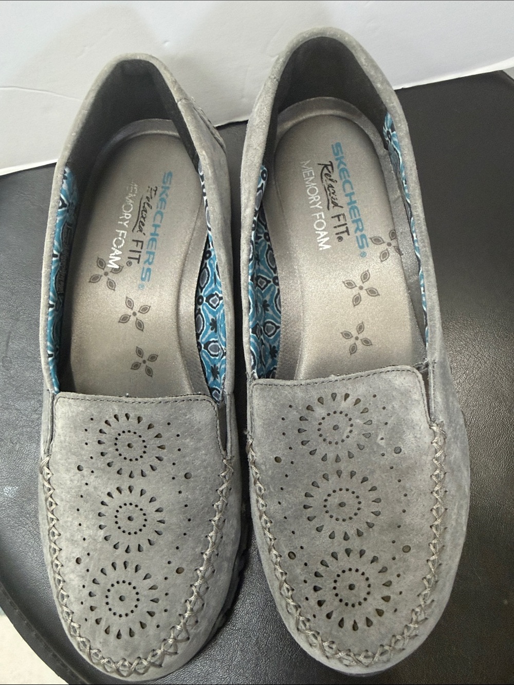 NWOT Skechers Relaxed Fit Memory Foam Light Gray Perforated Slip-On Loafers